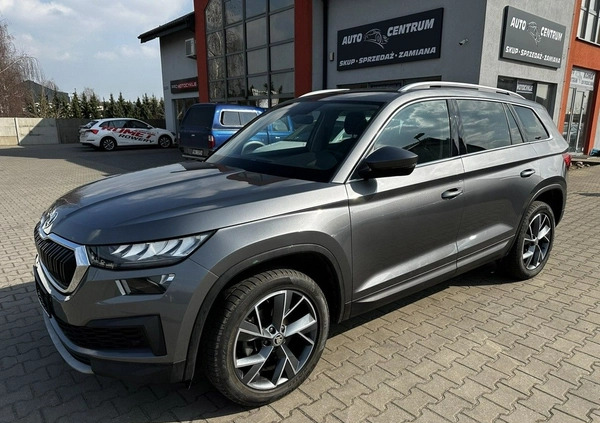 Skoda Kodiaq cena 129900 przebieg: 32000, rok produkcji 2022 z Kunów małe 497